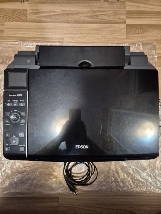Vând imprimantă multifuncțională, Epson Stylus SX410.