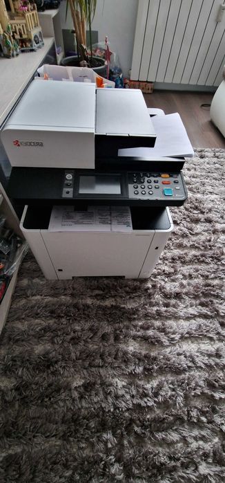 Kyocera ECOSYS M5526cdn multifunctionala laser