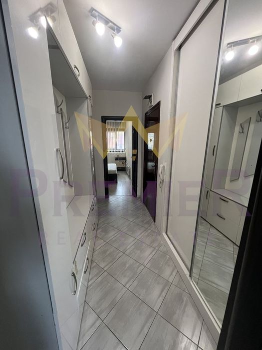 Дава се под наем Двустаен апартамент в Варна, Цветен квартал - 80 кв.м за 561 € - Снимка #11