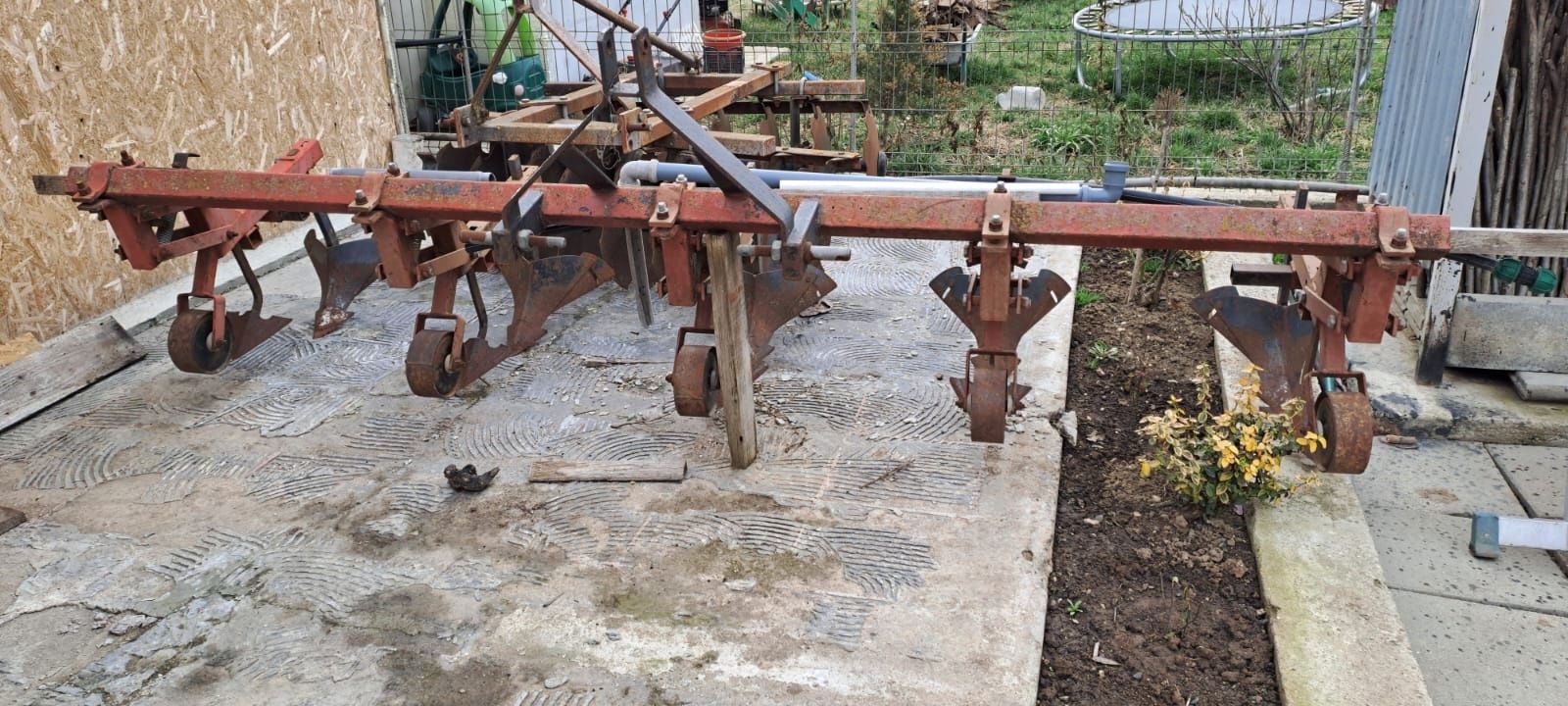 Disc + prașitoare tractoraș