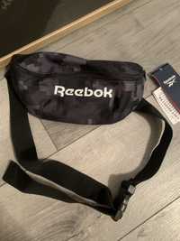 Borseta Reebok.