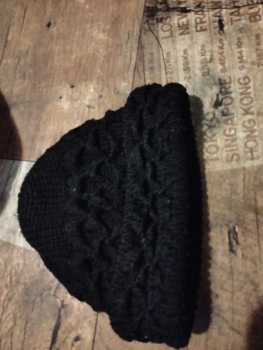 Căciulă dama culoare negru