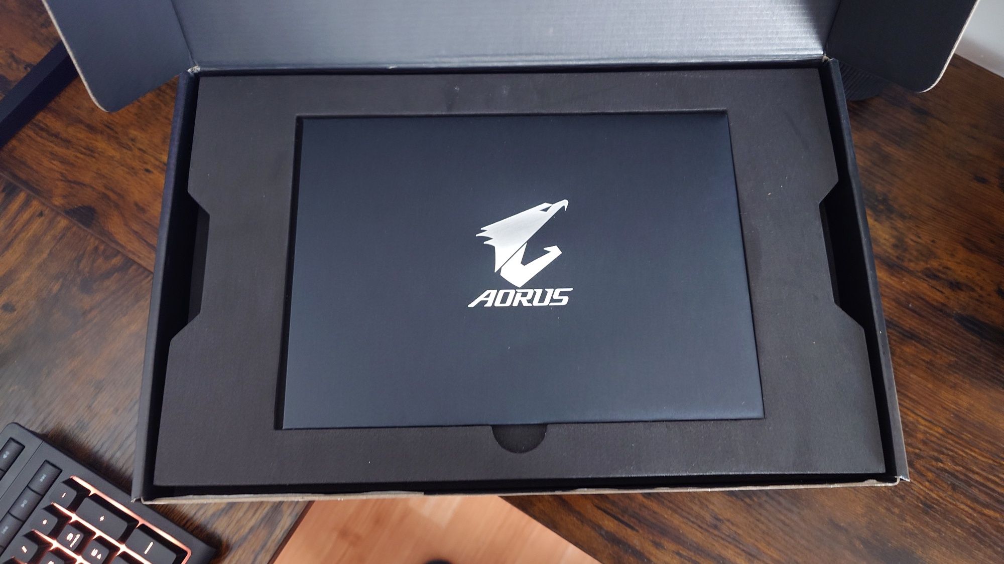 Placa video GIGABYTE Aorus GeForce RTX 3070 Ti Master FULL BOX