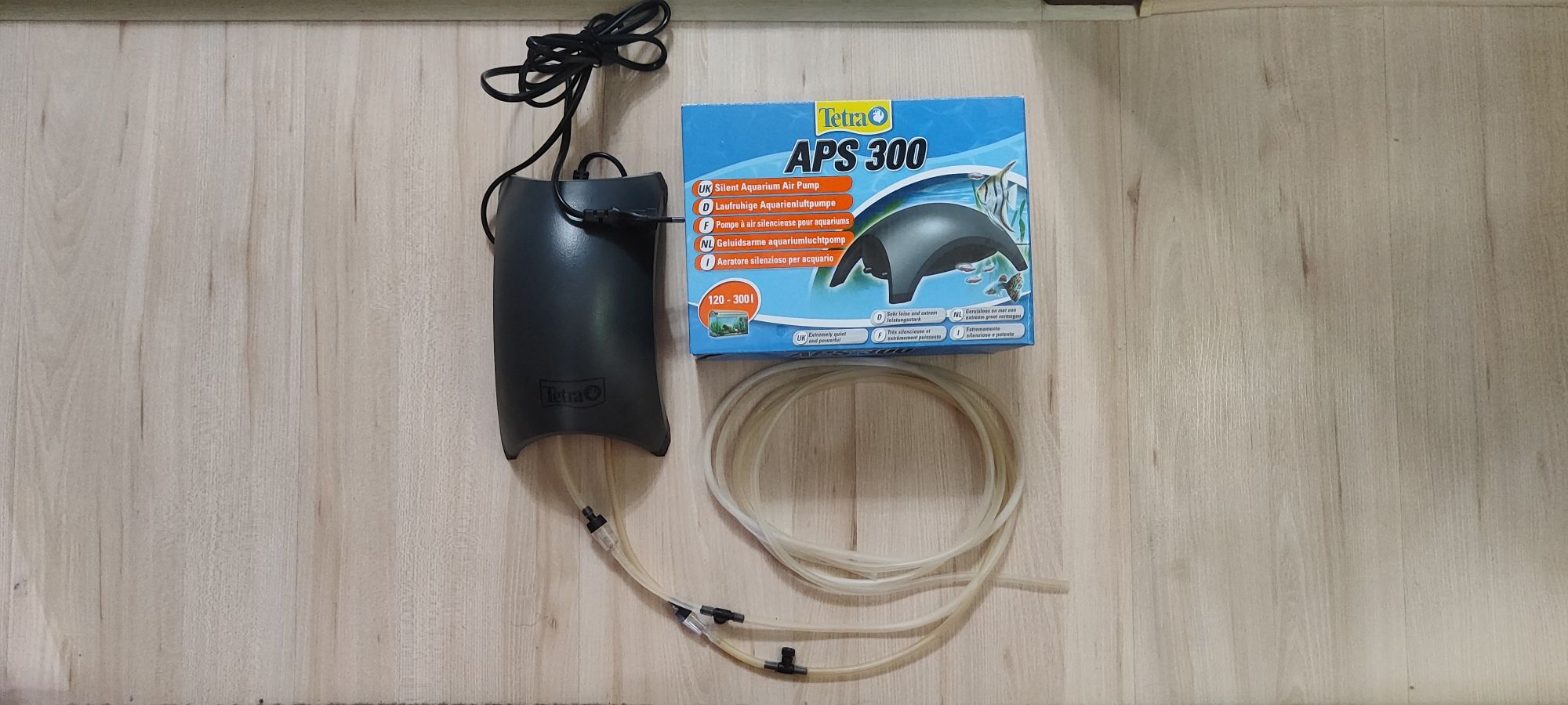 Двухканальный компрессор для аквариума Tetra APS 300