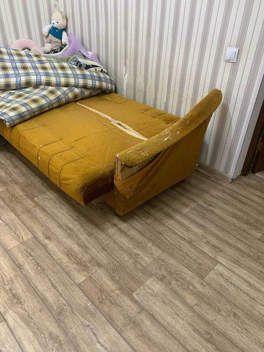 отдам старую мебель