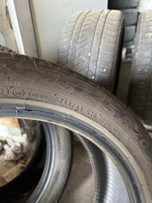 Зимни гуми Pirelli Scorpion спорт пакет 245/45 R20 / 275/40 R20