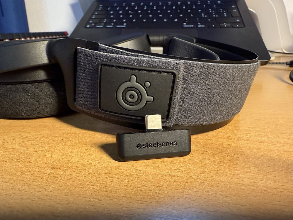 SteelSeries Arctis 7+ Gaming casti