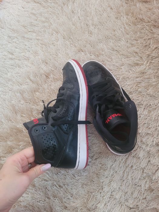 Jordan 39.5 40 impecabili !