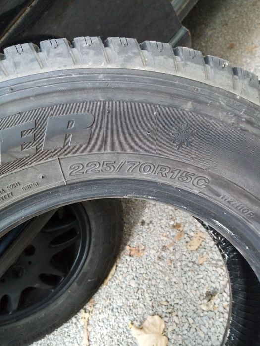 Зимни гуми 225 70 15 С