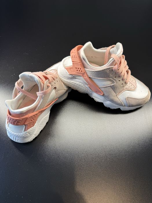 Дамски обивки Nike Air Huarache 36.5