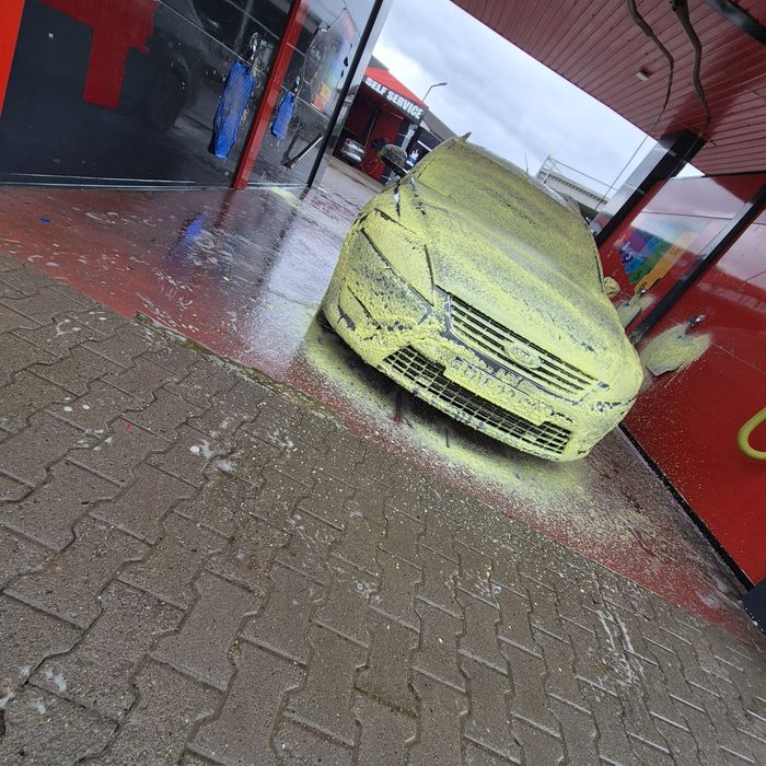 Ford mondeo 4 k  detalii in priv