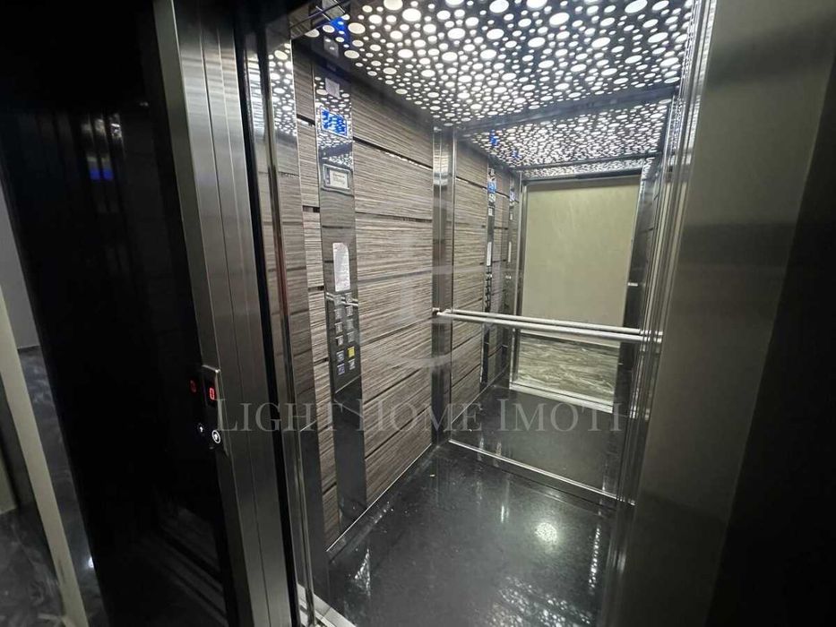 Продава се Двустаен апартамент в Пловдив, Център - 63 кв.м за 2445 €/кв.м - Снимка #8