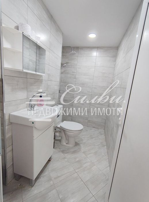 Двустаен ПРЕУСТРОЕН в ТРИСТАЕН апартамент след ОСНОВЕН ремонт - кв. Т