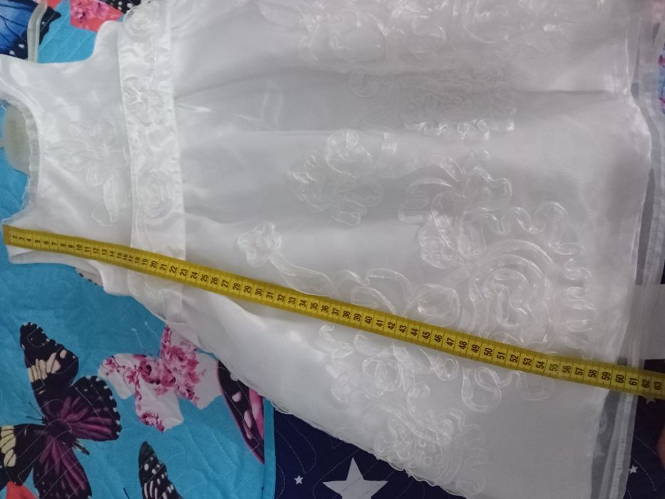 Rochita pt serbarea plus un lot foarte mare de haine