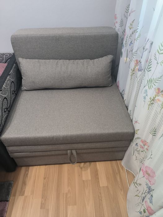 Vând fotoliu tip pat