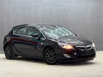 Opel Astra J Hatchback - 2011 - 1.7 CDTi Euro 5 - Xenon; Jante; Rate*