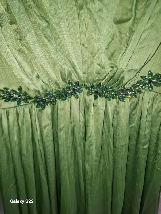 Rochie de nasa făcută la  comanda