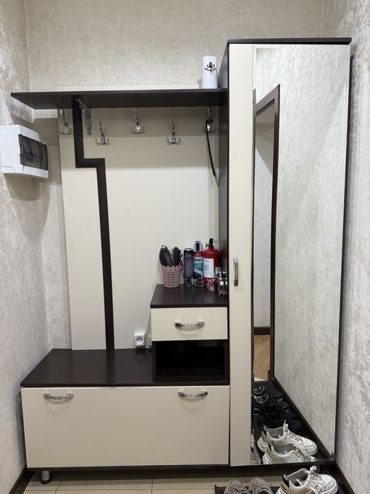 Шкаф для прихожей