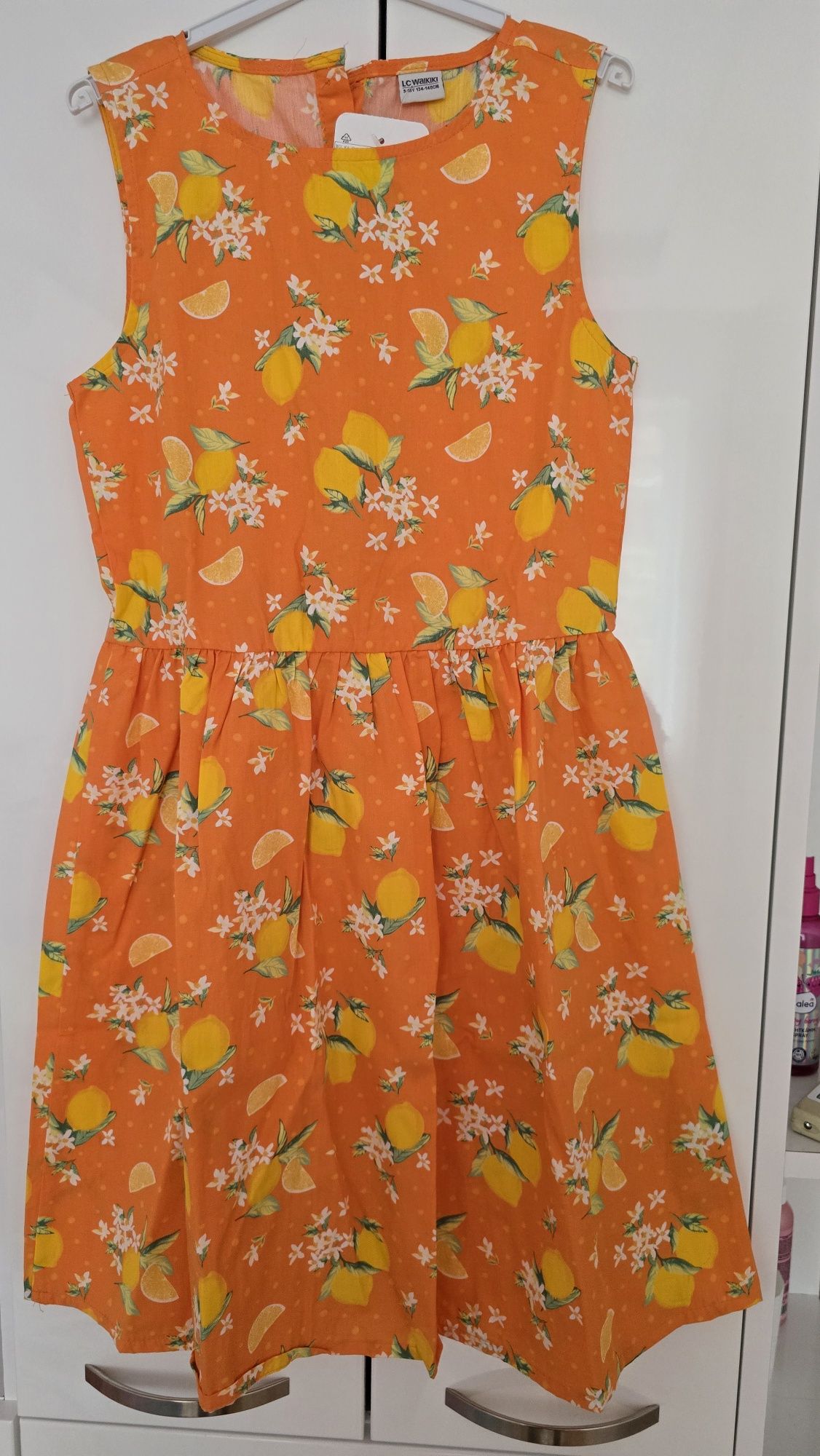 Детски рокли LCW 134 - 140