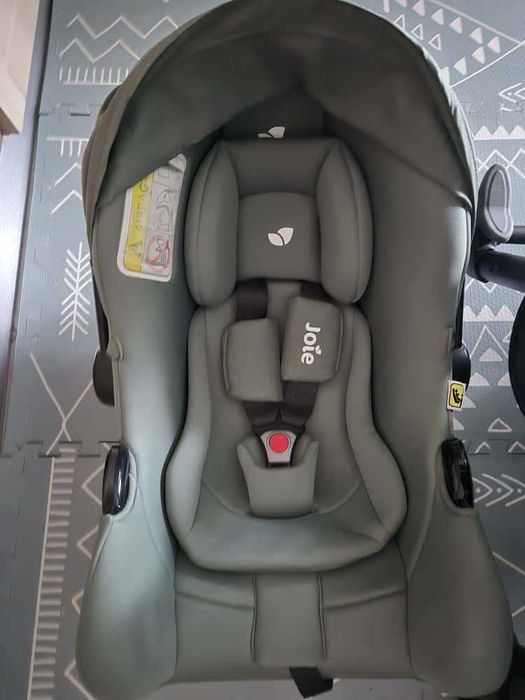 Vand carucior Joie Muze LX Laurel  + Scoica auto Joie I-Snug 2 Laurel