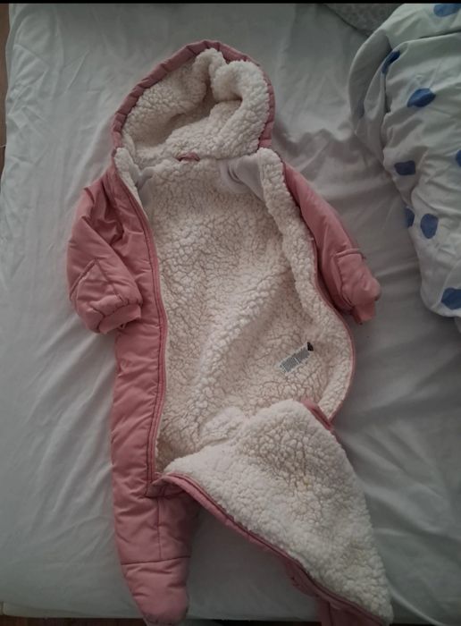 Combinezon imblanit 9-12 luni