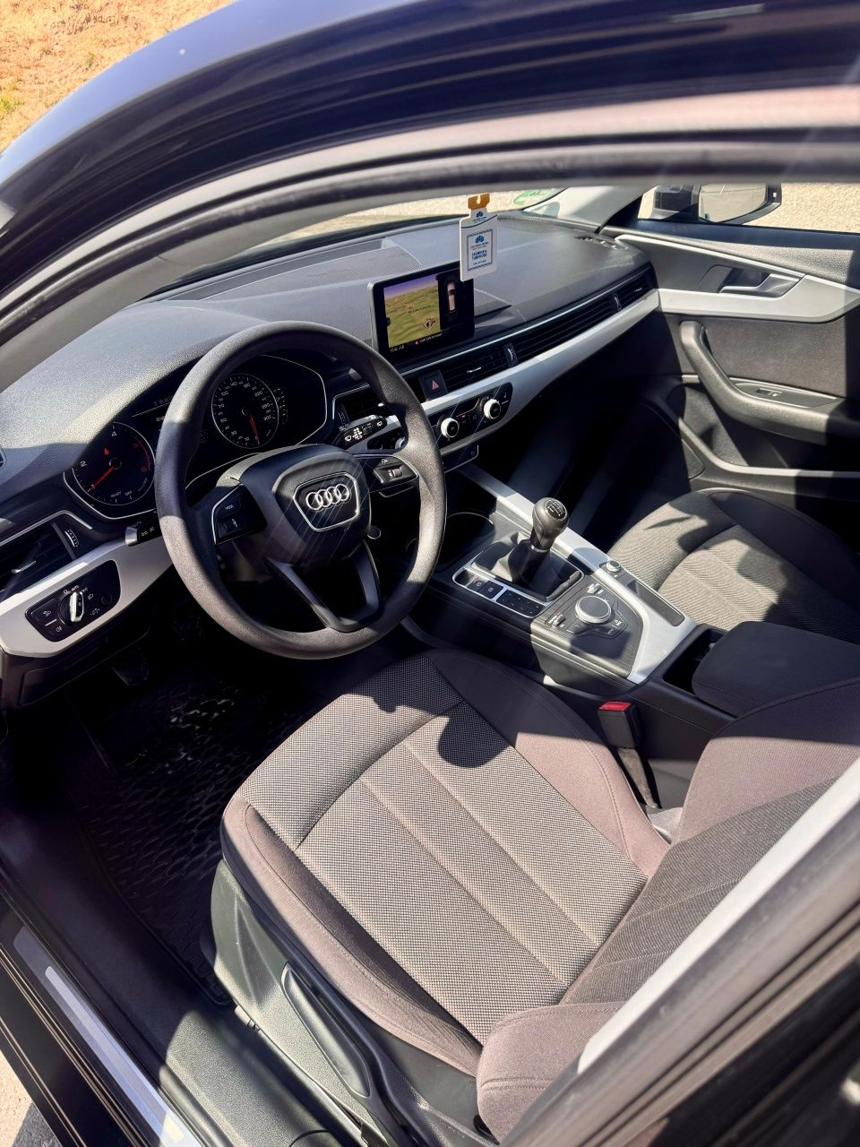 Audi a4 b9 2016 2.0 tdi 150 cp
