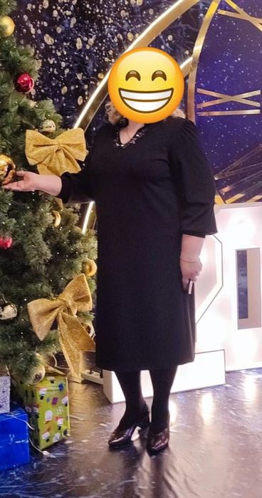 Платье нарядное продам