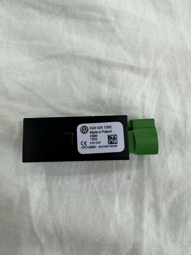 Port USB + cablu HSD Apple Carplay Android-Auto VW, Audi, Seat MIB2