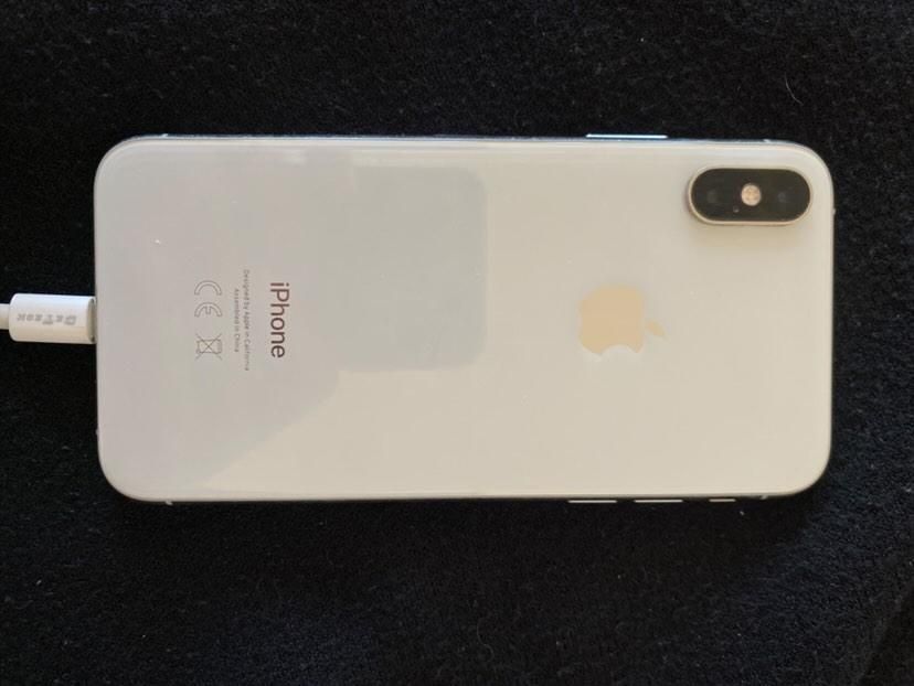 iPhone Х с дефект