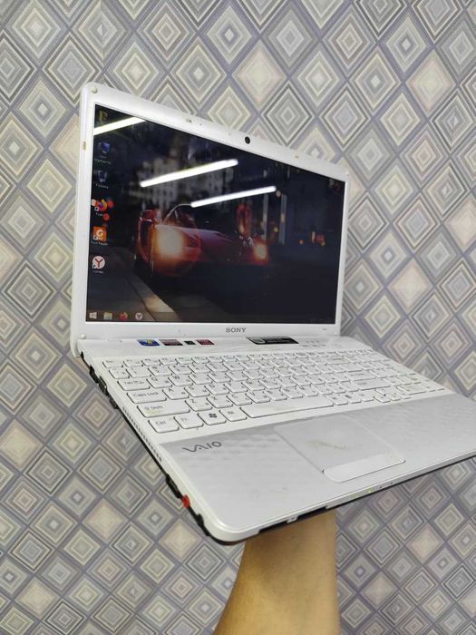 Ноутбук Sony все работает отлично