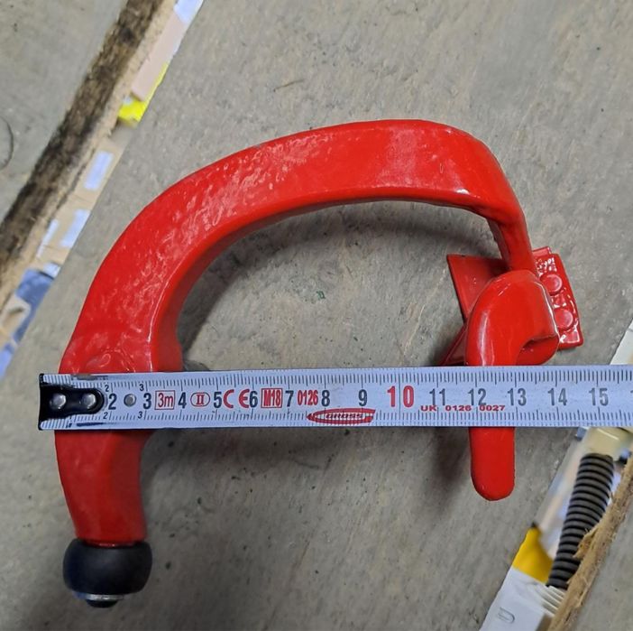 Degajor cutit balotiera