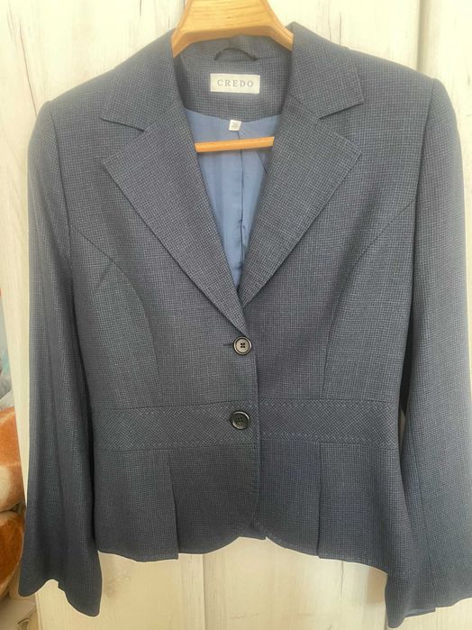 Дамско сако Credo