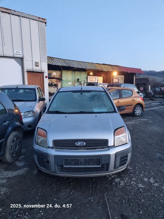 Dezmembram Ford Fusion 1.4 FXJA euro 4 2007