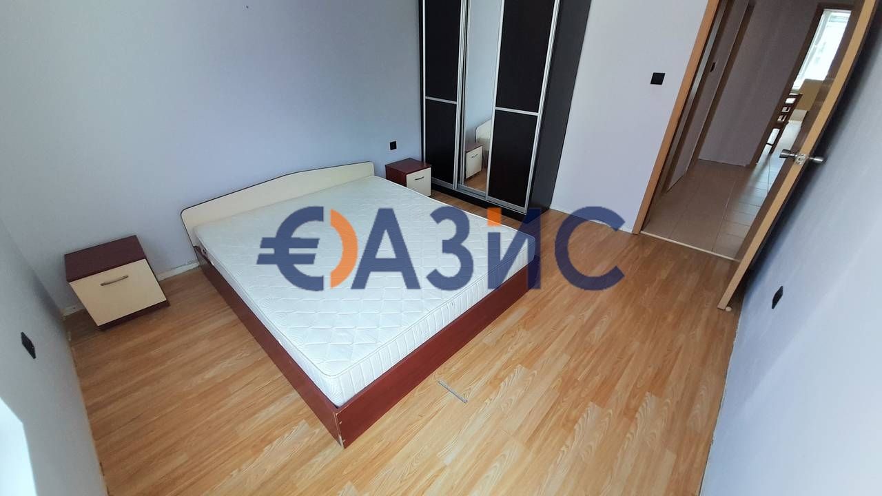 Апартамент с 2 спални в комплекс Палм Корт Крим, 92 кв. м., Слънчев