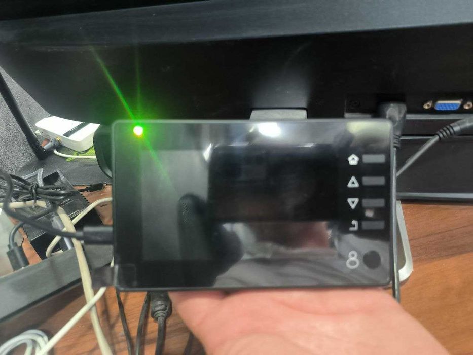 Продаётся дверной видео глазок