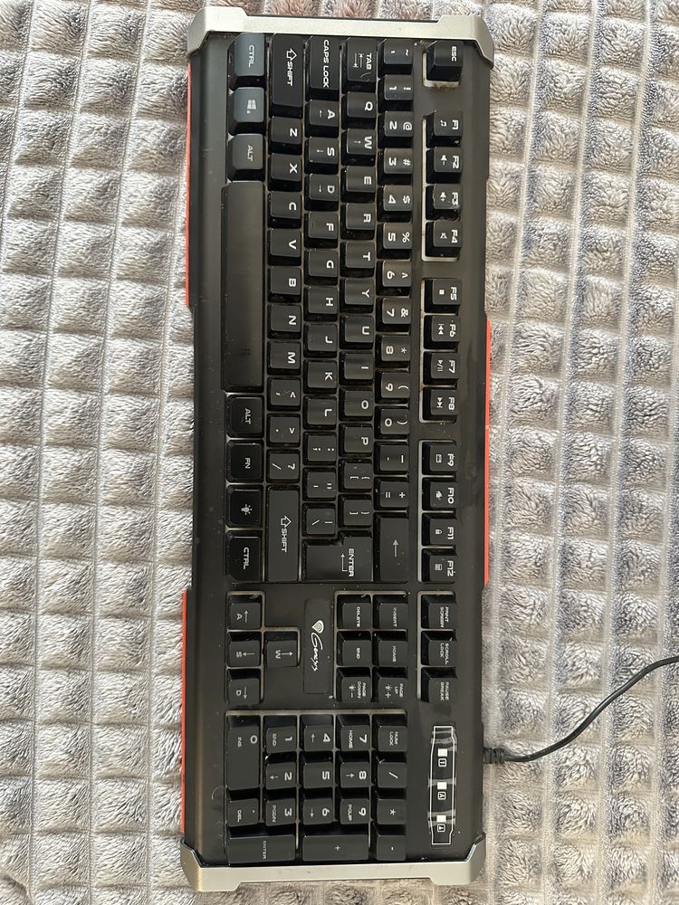 Pachet mouse+Mouse Pad+Tastatura