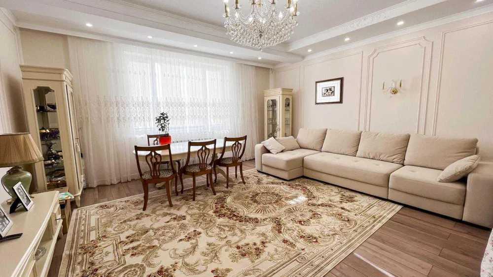 Продается 3 комнатная квартира Мирзо Улугбекский район. ул. Паркентсий
