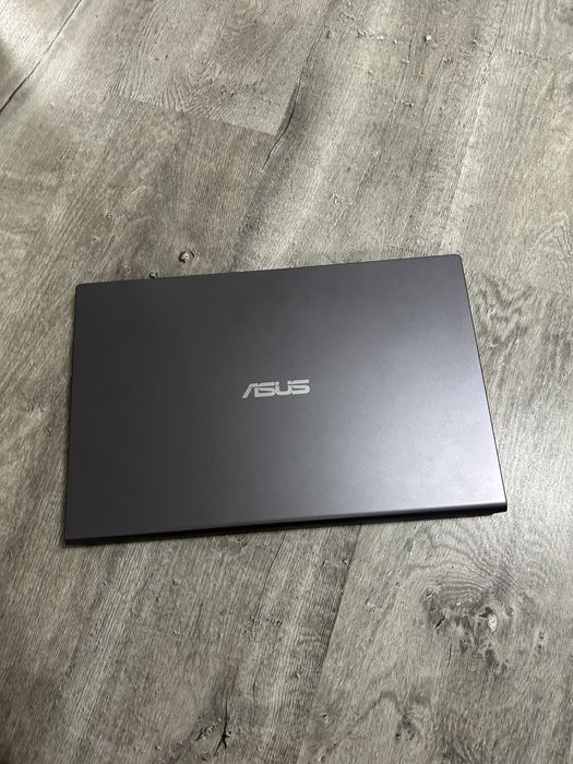 Vand laptop Asus X515