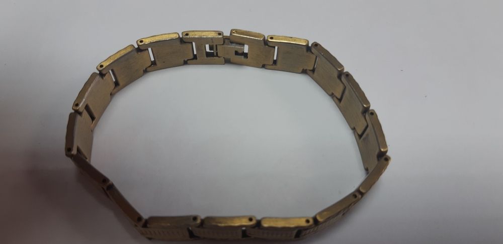 Bratara inox aurie bărbătească.