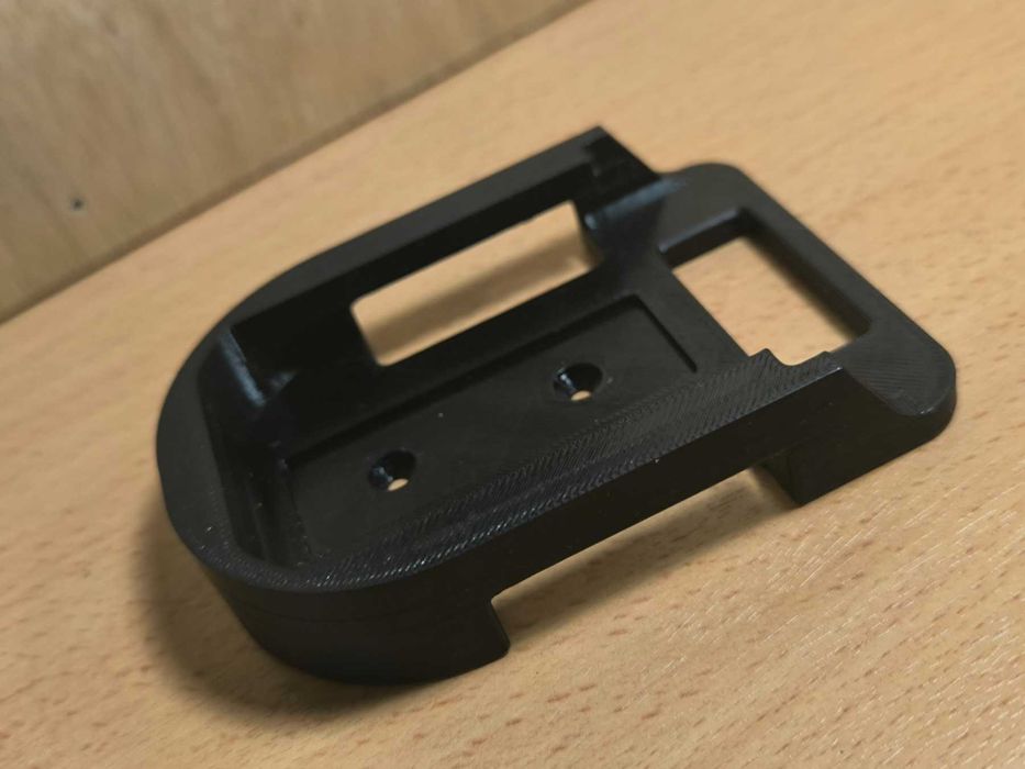 Стойка за батерия Makita/ органайзер за батерия на Макита