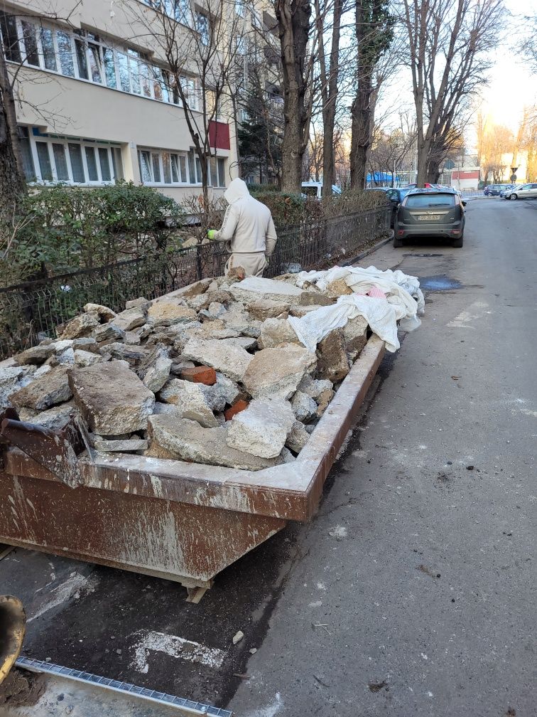 Debarasari apartamente mobila veche transport moloz București si Ilfov