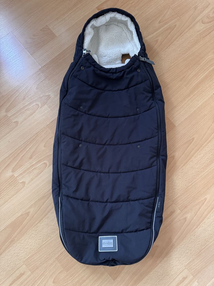 Количка Cybex e-Priam + зимно чувалче