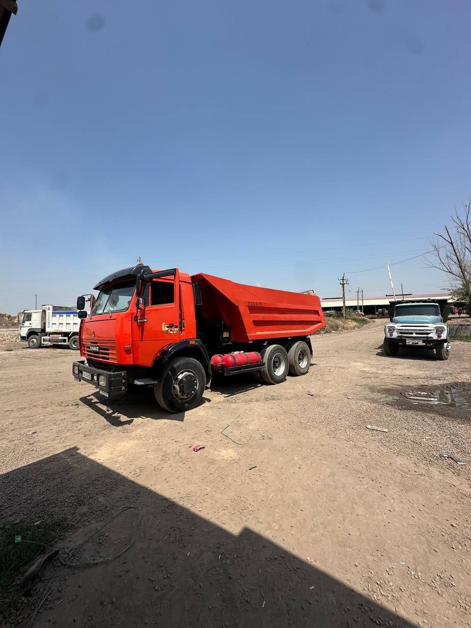 Kamaz Samasval SOTILADI