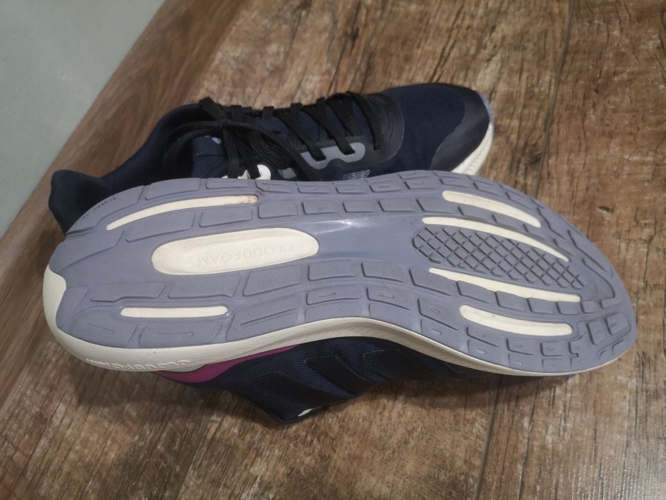 Adidas, оригинални маратонки, номер 41