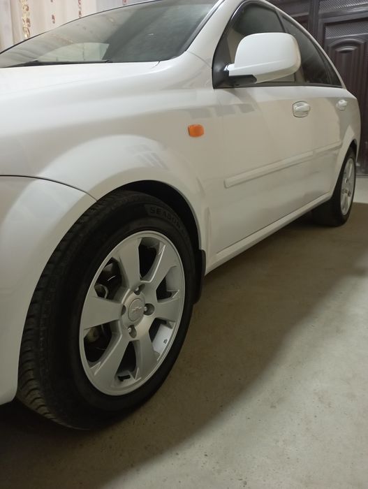 Jentra 16 saka diska balon