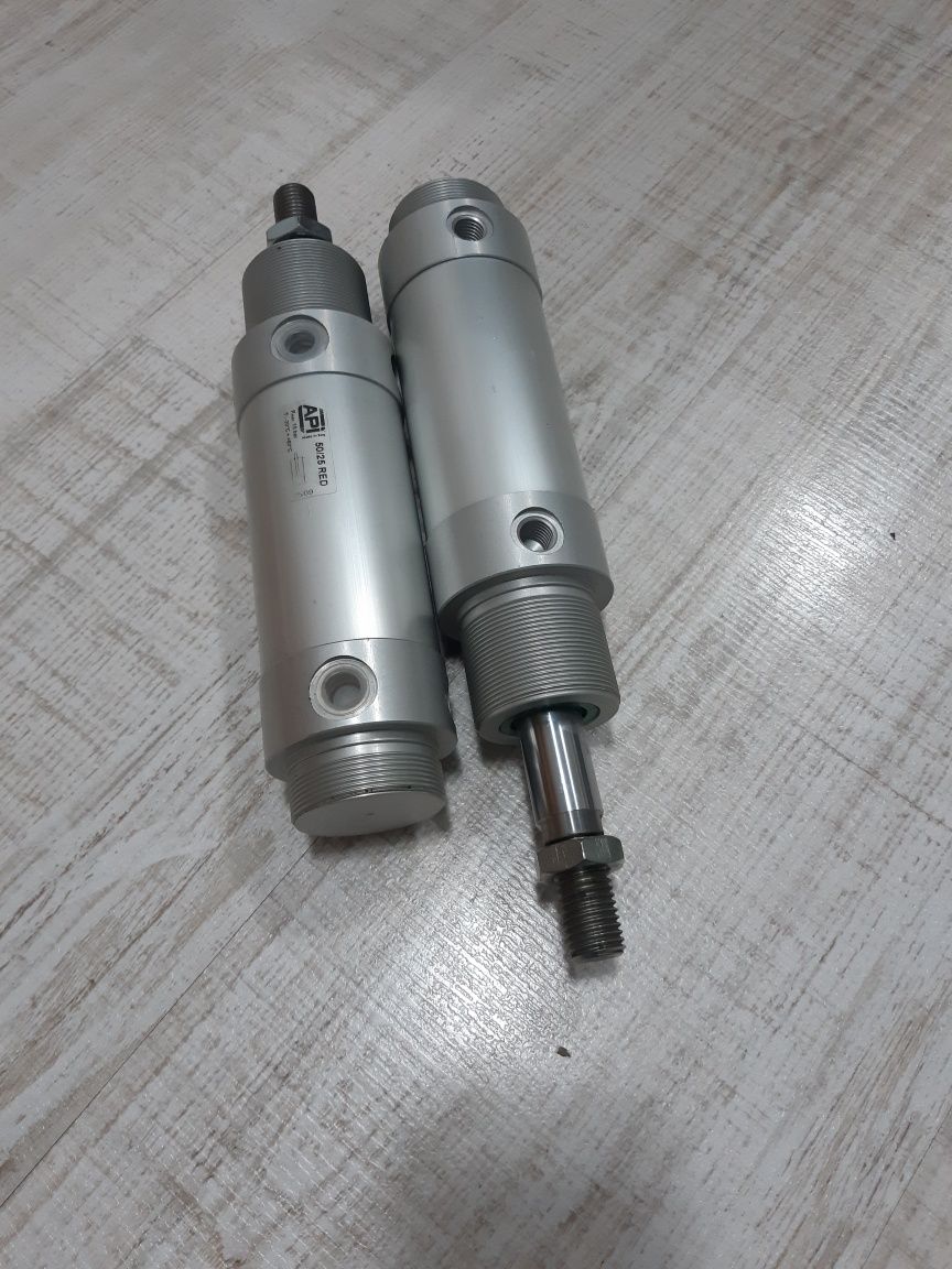 Cilindru pneumatic API 50/25