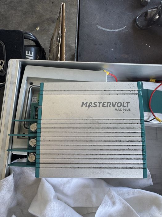 Mastervolt Mac Plus 12/24-30 CZone 81205305