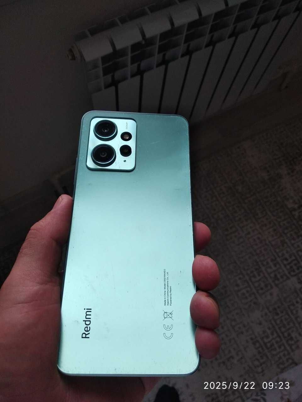 Redmi Note 2  holati ideal baraka topasiz kelishtirib beraman
