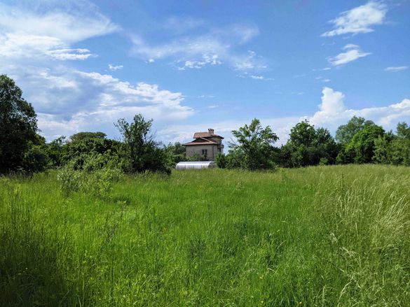 Дворно място парцел в село Гълъбник - община Радомир, Перник