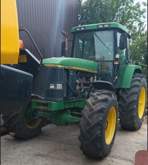 Tractor john deere 7600